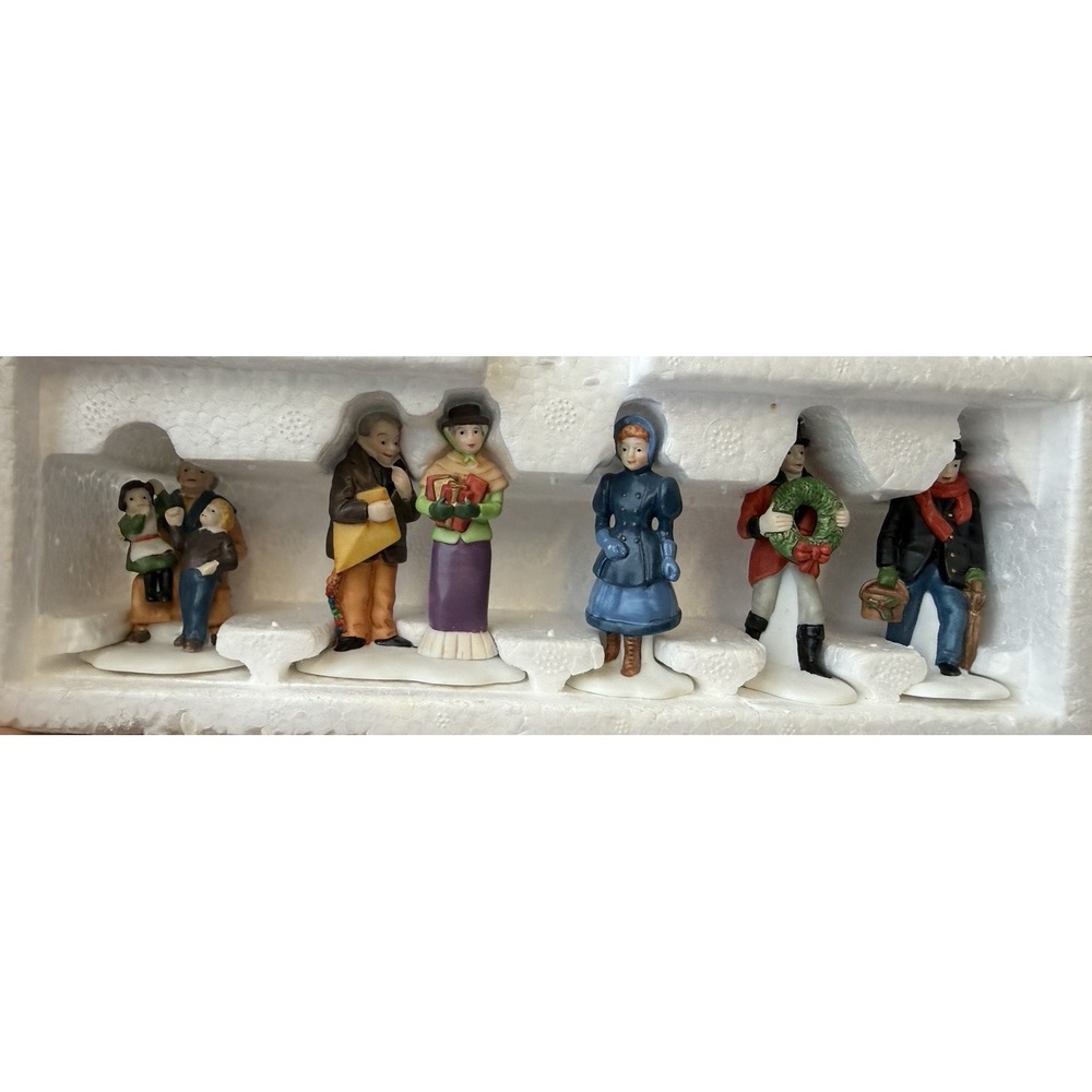 Dept 56 Heritage Village David Copperfield Set of 5 Porcelain Accessories 5551-4